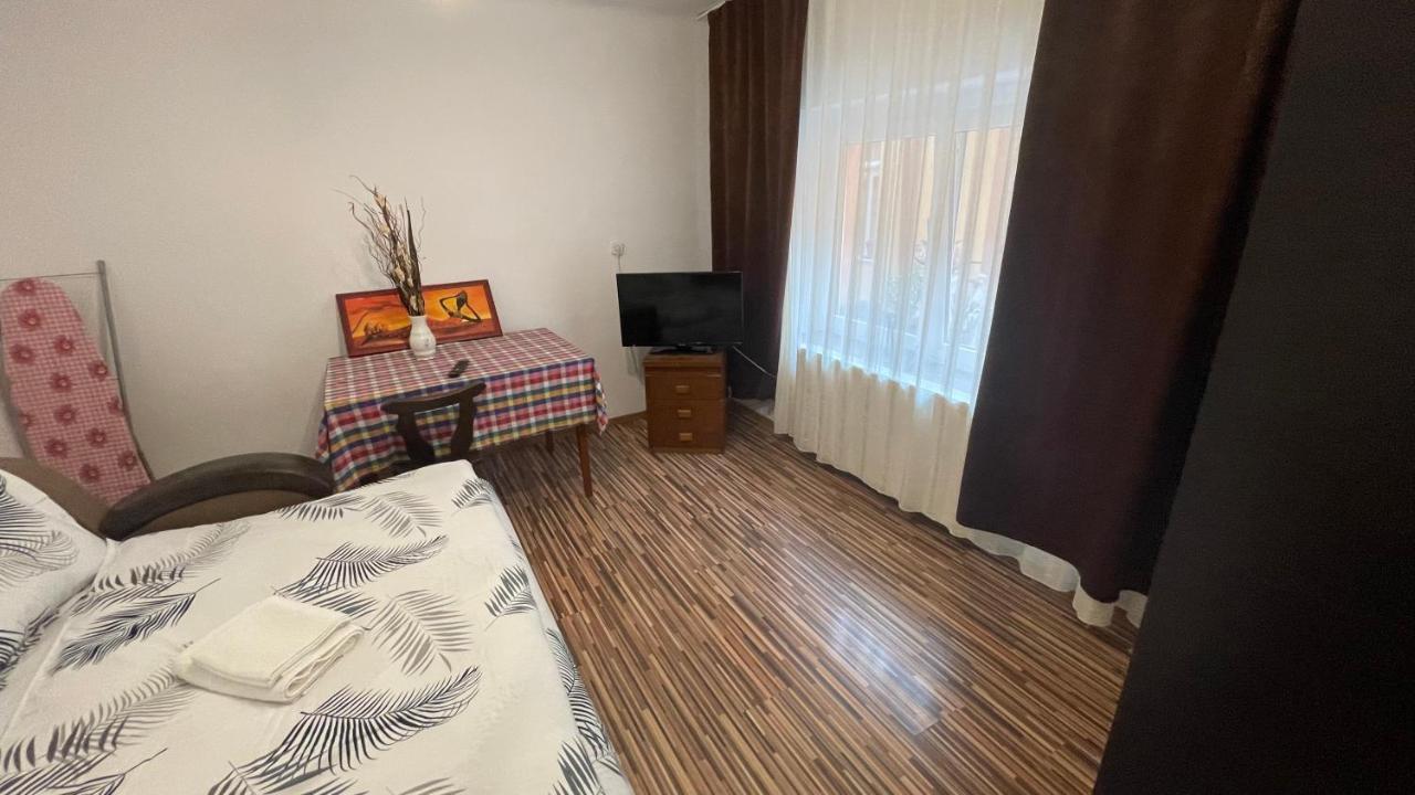 Apartament In Centrul Brasovului 外观 照片